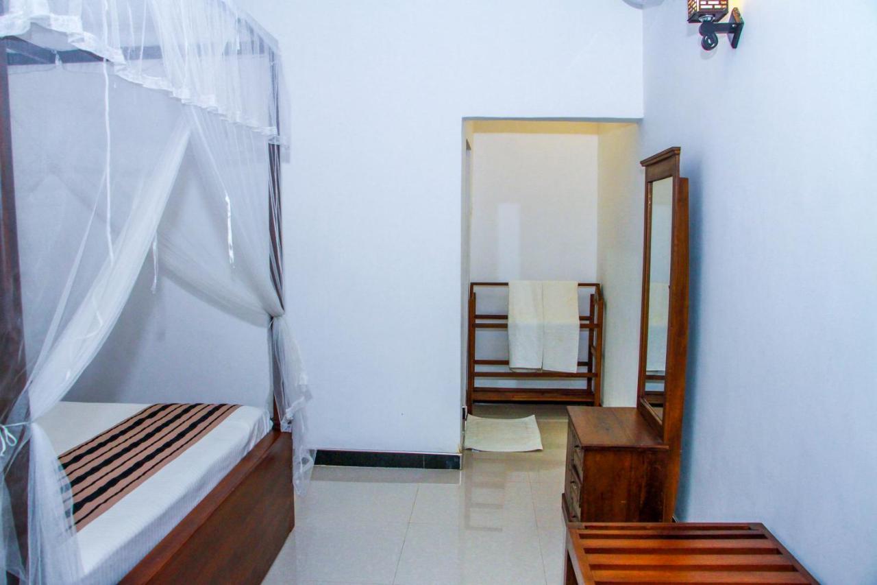 Nimsara Lodge 锡吉里亚 外观 照片
