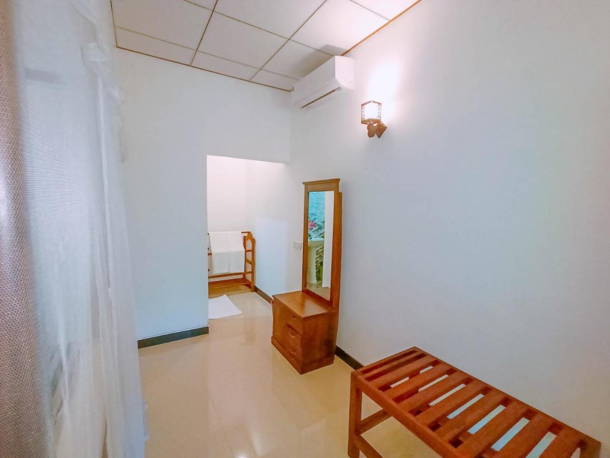 Nimsara Lodge 锡吉里亚 外观 照片