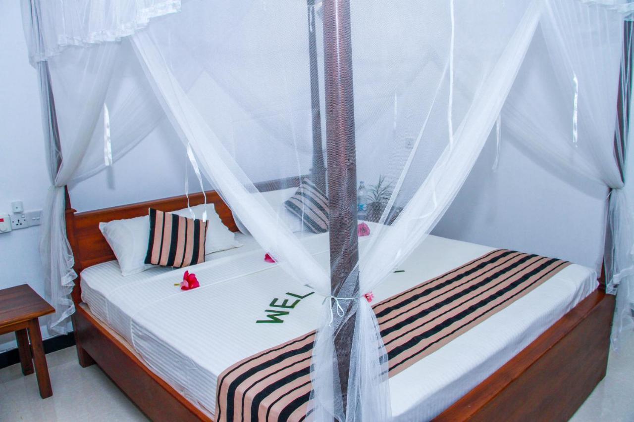 Nimsara Lodge 锡吉里亚 外观 照片